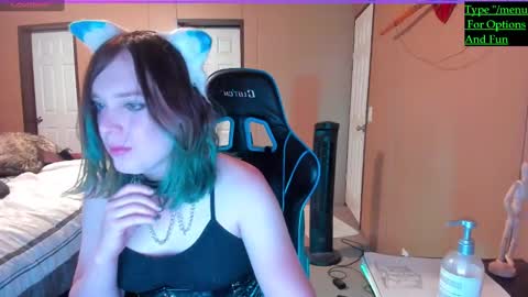 cupcakecrow online show from 19, 2, 2025