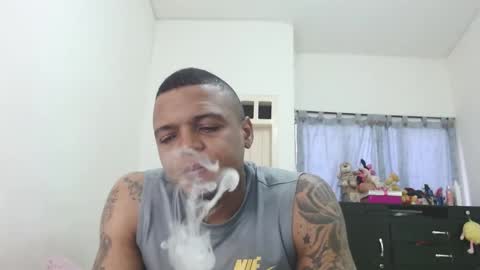 Snapshot of cuplex_hotlatina94 chatting on 10, 12, 2024 dominic and julieta... independent models online show from 10, 12, 2024