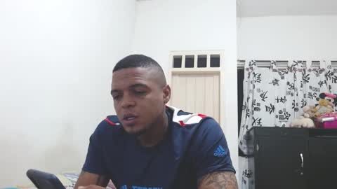 Snapshot of cuplex_hotlatina94 chatting on 7, 3, 2025 dominic and julieta... independent models online show from 7, 3, 2025