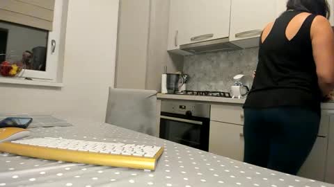 maria  alex online show from 13, 10, 2025