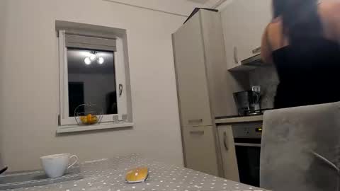 maria  alex online show from 24, 10, 2025