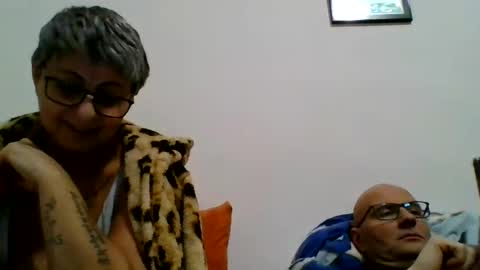 couple online show from 8, 12, 2024