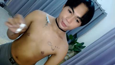 Xyrien online show from 16, 4, 2026