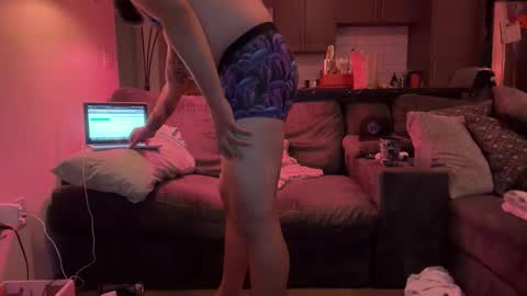 Snapshot of curiousbwcc chatting on 17, 9, 2025 curiousbwcc online show from 17, 9, 2025