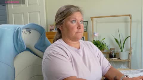 curious couple online show from 9, 2, 2026