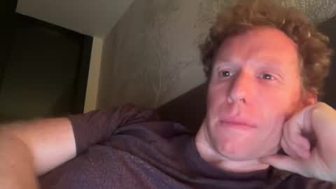 Snapshot of curiousmike6 chatting on 19, 6, 2026 curiousmike6 online show from 19, 6, 2026