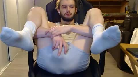 Snapshot of curiouss25 chatting on 10, 2, 2026 curiouss25 online show from 10, 2, 2026