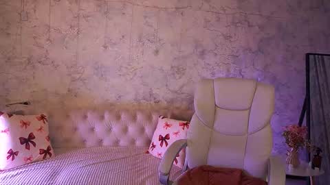 curlycandyxx online show from 23, 3, 2026