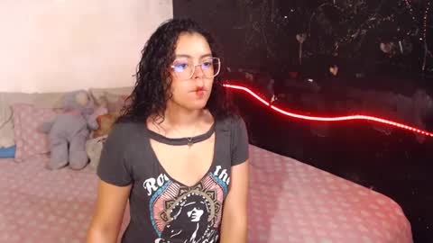 Max and Cata online show from 7, 12, 2024