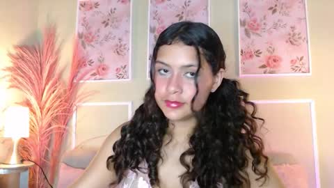 Snapshot of curlydani chatting on 27, 9, 2025 DANI online show from 27, 9, 2025