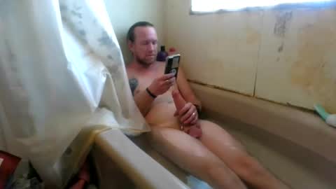 Snapshot of curtish1 chatting on 11, 11, 2025 Big fat cock online show from 11, 11, 2025