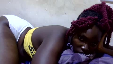 curvy_queen12 online show from 14, 7, 2026