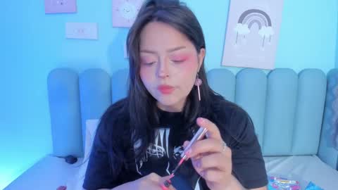 Snapshot of curvy_rousi chatting on 17, 9, 2025 Rosie online show from 17, 9, 2025