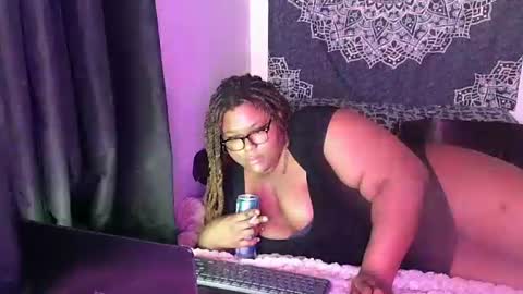 Snapshot of curvybcelinemixe chatting on 20, 2, 2025 Cline  online show from 20, 2, 2025