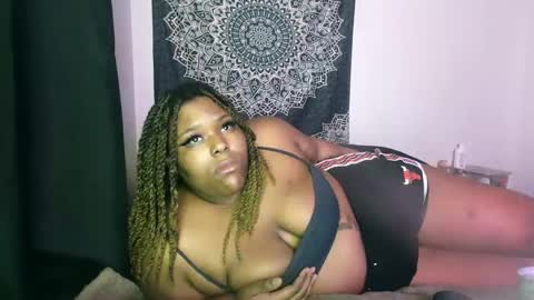 Snapshot of curvybcelinemixe chatting on 26, 2, 2025 Cline  online show from 26, 2, 2025