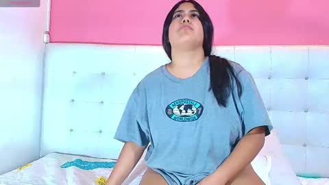 Snapshot of curvybuffgirl chatting on 25, 2, 2025 Michel online show from 25, 2, 2025