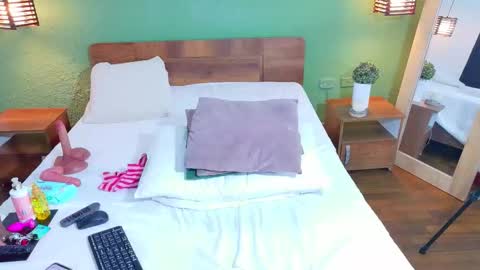 Danna online show from 12, 11, 2025