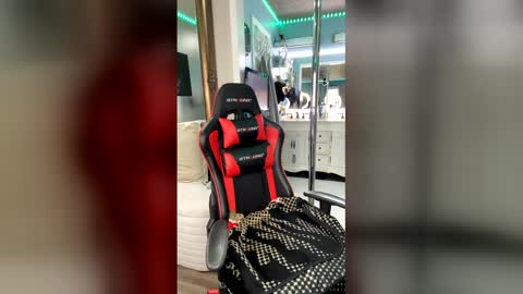 curvyfunlover online show from 24, 3, 2026