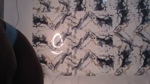 Snapshot of curvyj255 chatting on 27, 6, 2026 curvyj255 online show from 27, 6, 2026