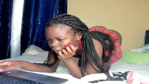 curvyjoan online show from 11, 2, 2025