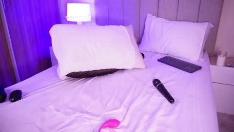 Snapshot of curvyliciouss chatting on 11, 1, 2025 Samantha online show from 11, 1, 2025