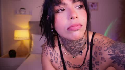 Snapshot of curvyliciouss chatting on 5, 2, 2025 Samantha online show from 5, 2, 2025