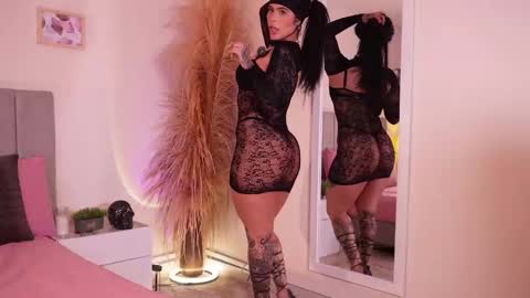 Snapshot of curvyliciouss chatting on 19, 9, 2025 Samantha online show from 19, 9, 2025