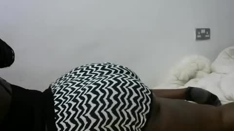Snapshot of curvylizy chatting on 23, 6, 2026 liz online show from 23, 6, 2026