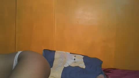 curvylyin online show from 15, 10, 2025