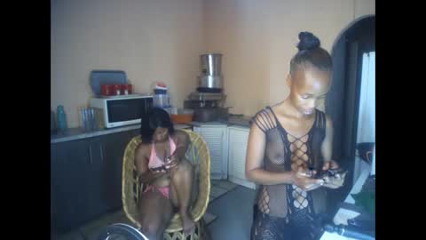 curvypear76x online show from 17, 2, 2026