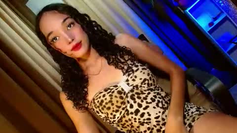 BBY CURLYHANNA online show from 30, 10, 2025