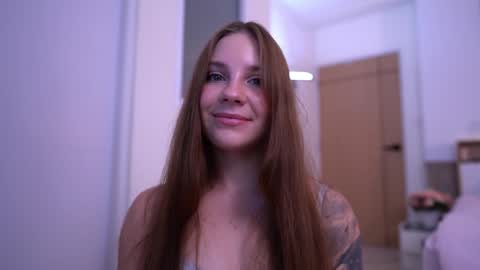 Snapshot of cute__foxy chatting on 17, 9, 2025 Foxy online show from 17, 9, 2025