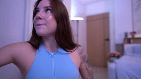 Snapshot of cute__foxy chatting on 14, 10, 2025 Foxy online show from 14, 10, 2025
