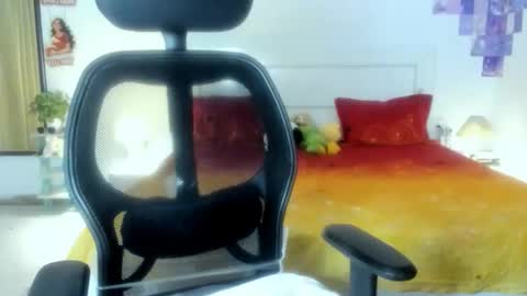 Alisha online show from 16, 4, 2026