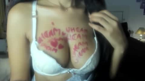 Alisha online show from 19, 4, 2026