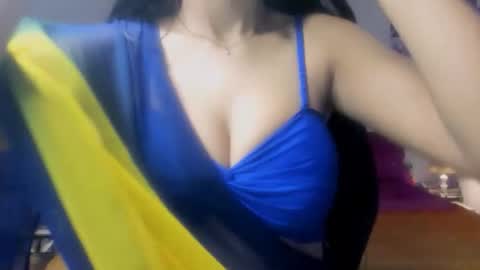 Snapshot of cute_alishaa chatting on 4, 5, 2026 Alisha online show from 4, 5, 2026