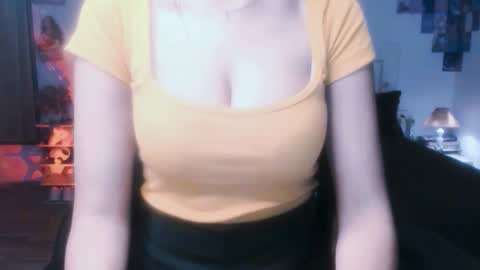 Snapshot of cute_alishaa chatting on 8, 5, 2026 Alisha online show from 8, 5, 2026