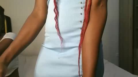 Snapshot of cute_angel11 chatting on 24, 9, 2025 angel online show from 24, 9, 2025
