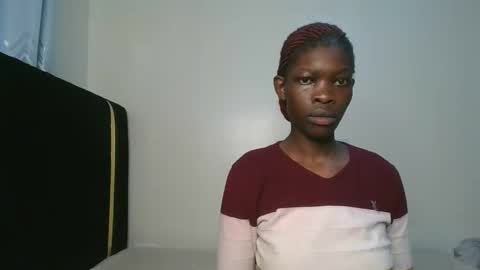 Snapshot of cute_angel11 chatting on 27, 9, 2025 angel online show from 27, 9, 2025