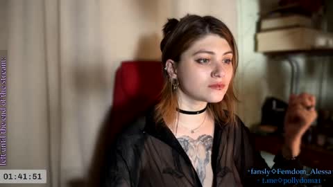 Snapshot of cute_baby_drug chatting on 22, 5, 2026 Polly my Name. . online show from 22, 5, 2026