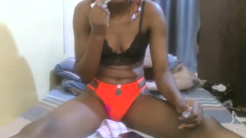 Snapshot of cute_banice chatting on 16, 1, 2025 cute_banice online show from 16, 1, 2025