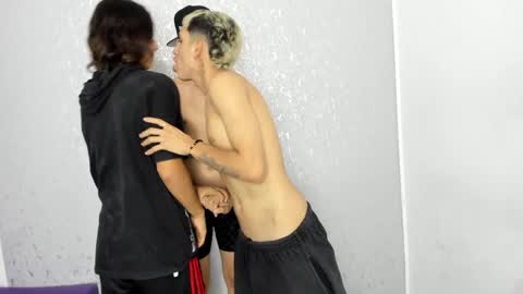 Snapshot of cute_boys18 chatting on 17, 1, 2025 ARTURO-18 MATIAS-18 NIKOLAY-19 HADES-18 GABO-19 online show from 17, 1, 2025