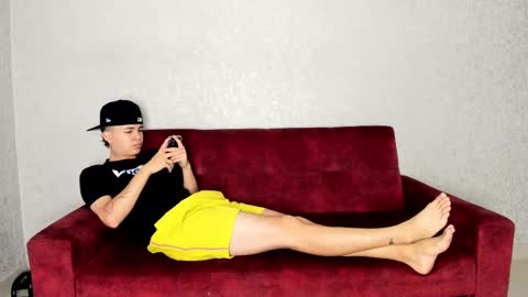 Snapshot of cute_boys18 chatting on 25, 2, 2025 ARTURO-18 MATIAS-18 NIKOLAY-19 HADES-18 GABO-19 online show from 25, 2, 2025