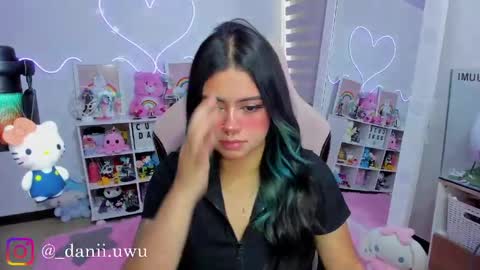 Snapshot of cute_dani__ chatting on 20, 5, 2026 Dani online show from 20, 5, 2026