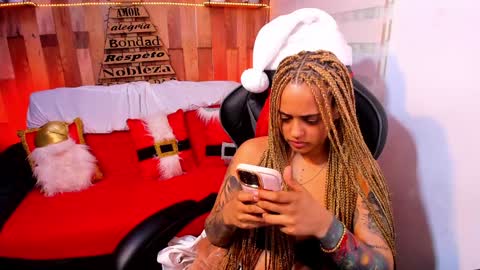Snapshot of cute_elii chatting on 14, 12, 2024 Independent Model online show from 14, 12, 2024