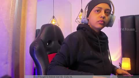 Snapshot of cute_elii chatting on 9, 6, 2026 Independent Model online show from 9, 6, 2026