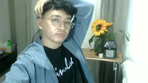 Snapshot of cute_enzo24 chatting on 15, 6, 2026 cute_enzo24 online show from 15, 6, 2026