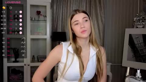 Anne online show from 5, 3, 2025