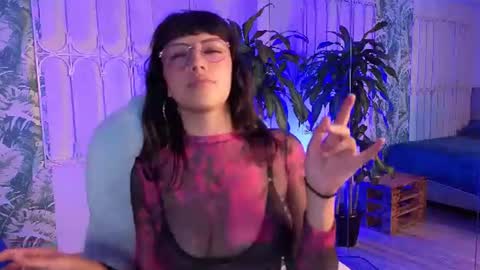 Sofa  online show from 16, 6, 2026