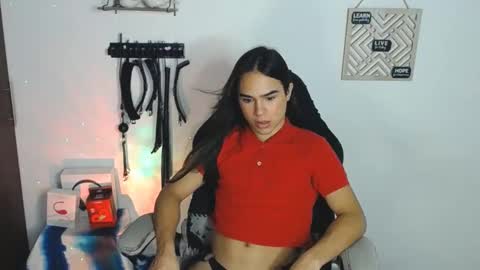 Snapshot of cute_horny12 chatting on 27, 1, 2025 Cute horny1 online show from 27, 1, 2025